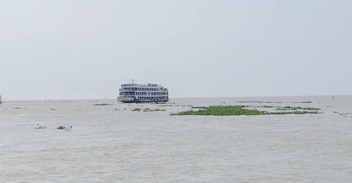 ভোলার ১০ নৌরুটে লঞ্চ চলাচল বন্ধ ঘোষণা