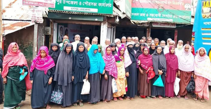ব্যারিস্টার কায়সার কামালের উদ্যোগে ফ্রি চক্ষু চিকিৎসা ব্যারিস্টার কায়সার কামালের উদ্যোগে ফ্রি চক্ষু চিকিৎসা