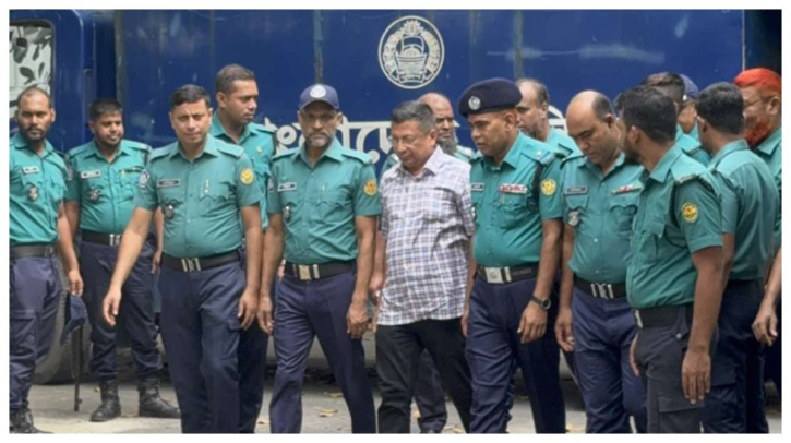 রাজসাক্ষী হিসেবে ট্রাইব্যুনালে সাবেক আইজিপি মামুন রাজসাক্ষী হিসেবে ট্রাইব্যুনালে সাবেক আইজিপি মামুন
