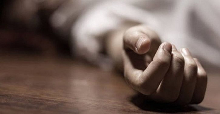 ট্রলার-বুলড্রেজার সংঘর্ষে নিখোঁজের ৪০ ঘণ্টা পর যাত্রীর লাশ উদ্ধার