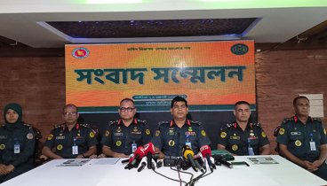 কারাগারে মোবাইল ব্যবহারের সত্যতা স্বীকার আইজি প্রিজনের