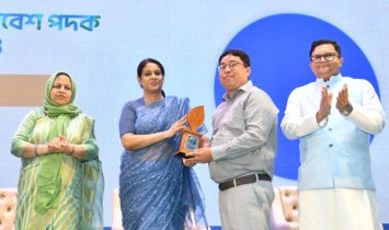 পরিবেশ রক্ষায় সম্মিলিত প্রচেষ্টার আহ্বান রিজওয়ানা হাসানের