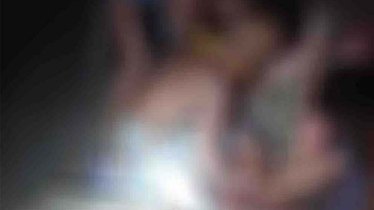‘বাবার নির্দেশ’ ছোট ভাইয়ের দু’চোখ উপরে ফেললো বড় দুইভাই