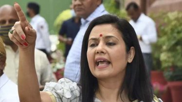 অমিত শাহ’র মাথা কেটে টেবিলে রাখা উচিত: মহুয়া মৈত্র