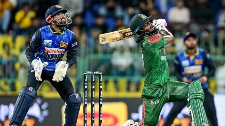 টসে হেরে ব্যাটিংয়ে নামছে বাংলাদেশ