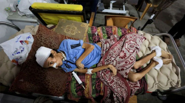 গাজায় অনাহারে নবজাতক শিশুসহ একদিনে ১৫ জনের মৃত্যু