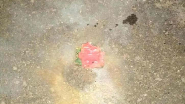 নয়াপল্টনে বিএনপি কার্যালয়ের সামনে ককটেল বিস্ফোরণ