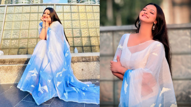 ‘শুদ্ধ সাদা এক মেয়ের জীবন’ পরীমণি 