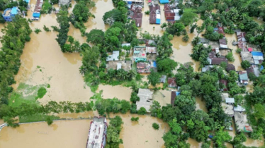 বন্যায় ফেনীতে বিদ্যুৎ ও যোগাযোগ বিচ্ছিন্ন
