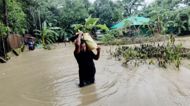 বন্যায় ভাসছে ফেনী আশ্রয়ে সাত হাজার, উদ্বেগ প্রকাশ নাগরিক সংগঠনের
