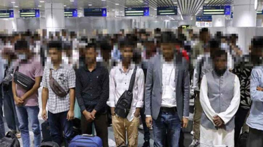 ১২৩ বাংলাদেশিকে ফেরত পাঠাল মালয়েশিয়া
