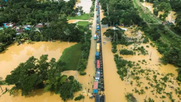 চলমান বন্যা পরিস্থিতি নিয়ে উপদেষ্টা পরিষদে জরুরি বৈঠক