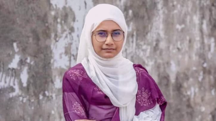 শেখ হাসিনাকে ‘বাংলার ইয়াজিদ’ বললেন সামান্তা শেখ হাসিনাকে ‘বাংলার ইয়াজিদ’ বললেন সামান্তা