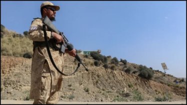 পাক-আফগান সীমান্তে ফের গোলাগুলি, নিহত ৫