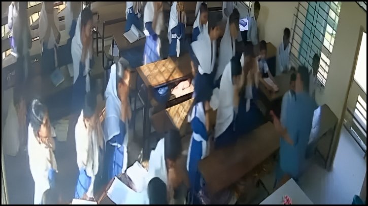 ডাস্টার দিয়ে পিটিয়ে ছাত্রীর মাথা ফাটালো প্রধান শিক্ষক!
