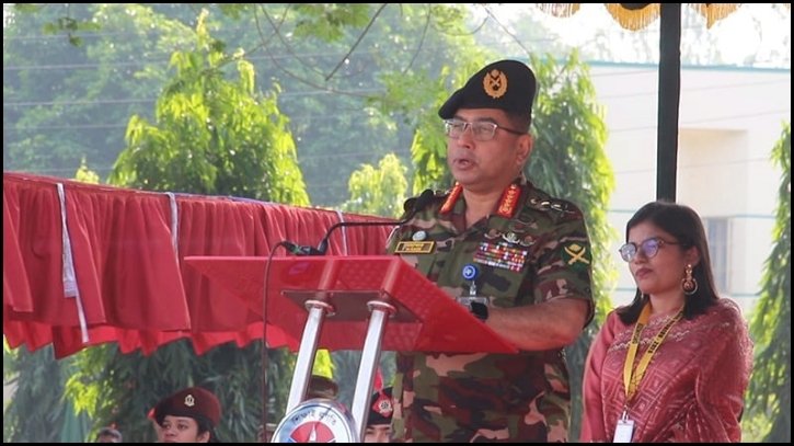 নারীদের বাদ দিয়ে উন্নয়নের চিন্তা করলে ভুল হবে: সেনাপ্রধান