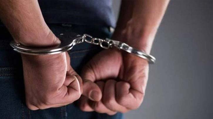 রাজধানীতে কার্যক্রম নিষিদ্ধ আ.লীগের নারী নেত্রীসহ গ্রেফতার ৫