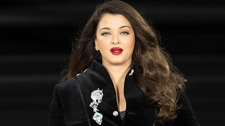 ‘এত খরচ করে বিয়ে পর বিচ্ছেদ হলে’! প্রশ্ন শুনেই যে প্রতিক্রিয়া জানালেন বচ্চন পুত্রবধূ 