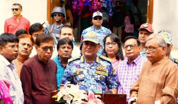 দুর্গাপূজায় উপকূলীয় এলাকায় নিরাপত্তা জোরদার করেছে কোস্ট গার্ড