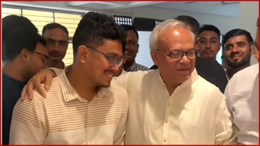 ডাকসুর আমন্ত্রণে ঢাবিতে রুহুল কবির রিজভী ডাকসুর আমন্ত্রণে ঢাবিতে রুহুল কবির রিজভী