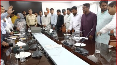 আন্দোলন প্রত্যাহার শিক্ষকদের, ফিরছেন ক্লাসে