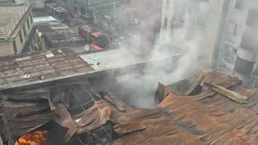 মিরপুরে গার্মেন্টসে আগুনের ঘটনায় উদ্ধার ৯ মরদেহ