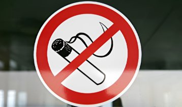 মসজিদ ও শিক্ষা প্রতিষ্ঠানের ৫০০ মিটারের মধ্যে তামাক বিক্রি নিষিদ্ধ করলো সৌদি আরব