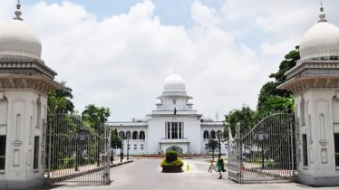 তিন বিচারপতিকে শোকজ নয়, মামলার তথ্য চেয়েছেন প্রধান বিচারপতি: সুপ্রিম কোর্ট তিন বিচারপতিকে শোকজ নয়, মামলার তথ্য চেয়েছেন প্রধান বিচারপতি: সুপ্রিম কোর্ট