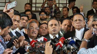 আসিফ নজরুলের বক্তব্যে ফ্যাসিস্ট সুর: কায়সার কামাল আসিফ নজরুলের বক্তব্যে ফ্যাসিস্ট সুর: কায়সার কামাল