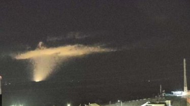 গাজায় বোমবর্ষণ শুরু করেছে দখলদার বাহিনী, শোনা যাচ্ছে বিস্ফোরণ-ড্রোন হামলার শব্দ 