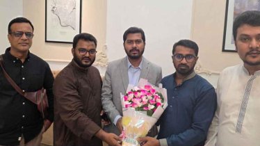 চিকিৎসা শেষে দেশে ফিরলেন নুরুল হক নুর
