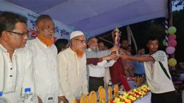 শরীয়তপুরে শহীদ আব্দুল হাই স্মৃতি মিনি ফুটবল টুর্নামেন্টের ফাইনাল অনুষ্ঠিত