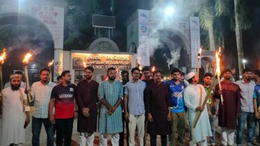 ‘ভারত যদি বন্ধু হও, ন্যায্য পানির হিস্যা দাও’ স্লোগানে উত্তাল ইবি