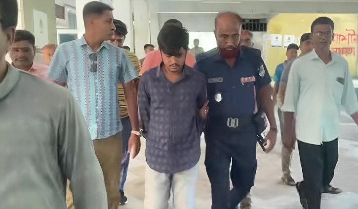 ক্লাস করতে এসে আটক ইবি ছাত্রলীগ সহ-সম্পাদক