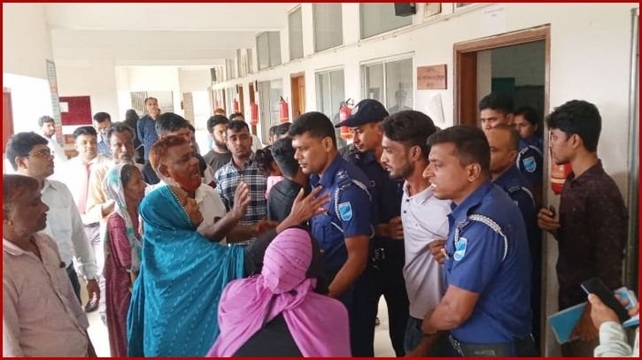 শ্যালিকাকে ধর্ষণের পর হত্যা, দুলাভাইসহ ৪ জনের আমৃত্যু কারাদণ্ড শ্যালিকাকে ধর্ষণের পর হত্যা, দুলাভাইসহ ৪ জনের আমৃত্যু কারাদণ্ড