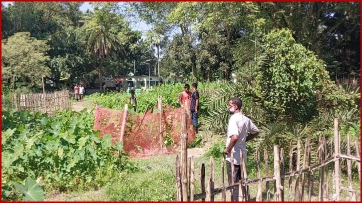 সিরাজগঞ্জে কবরস্থান থেকে কঙ্কাল চুরি সিরাজগঞ্জে কবরস্থান থেকে কঙ্কাল চুরি