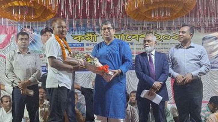 বিএনপিতে যোগ দিলেন শতাধিক জামায়াত-শিবির নেতা-কর্মী