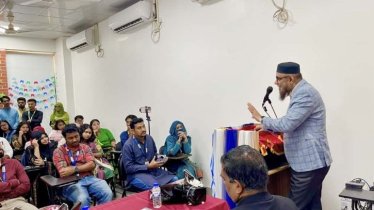 জমকালো আয়োজনে গ্রিন ইউনিভার্সিটির সাংবাদিকতা বিভাগে নবীনবরণ 