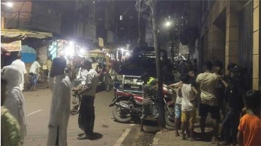 জেনেভা ক্যাম্প থেকে বিপুল সংখ্যক মাদক-অস্ত্র উদ্ধার, আটক ২৯