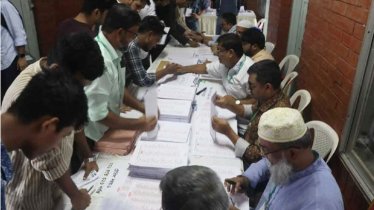 ডাকসুর ভোট গণনা চলছে