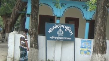 নেত্রকোণায় স্পিডবোট-নৌকা সংঘর্ষে ৪ জন নিখোঁজ, আহত ৩