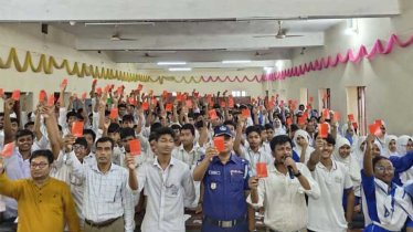 মাদক-দুর্নীতি, বাল্যবিয়েকে লাল কার্ড প্রদর্শন ৪ শতাধিক শিক্ষার্থীর