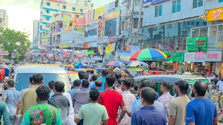 ঝটিকা মিছিলের প্রস্তুতিকালে নিষিদ্ধ সংগঠনের অর্ধশত নেতাকর্মী আটক