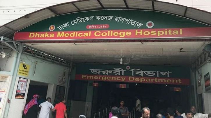 উত্তরায় বাসের ধাক্কায় কলেজ শিক্ষার্থী নিহত