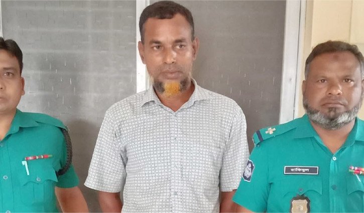 অটোরিকশাচালক শহীদ মানিক হত্যা মামলায় আ.লীগ নেতা গ্রেফতার