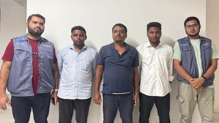 অনলাইন প্রতারক চক্রের ৩ সদস্য গ্রেফতার