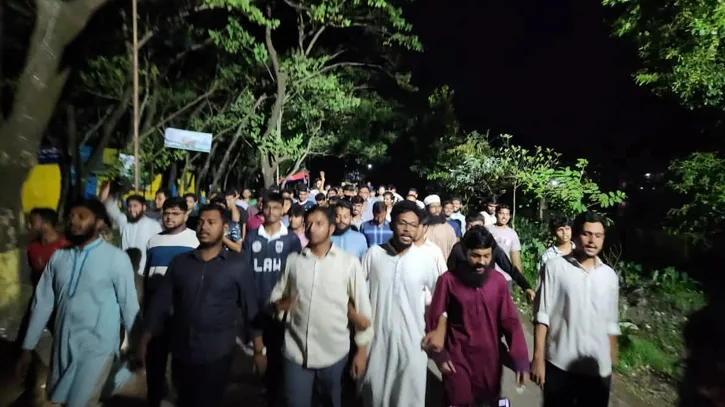 নোবিপ্রবিতে শিক্ষা মন্ত্রণালয় কর্তৃক এনটিআরসিএ বিষয়ক সিদ্ধান্তে বিক্ষোভ সমাবেশ