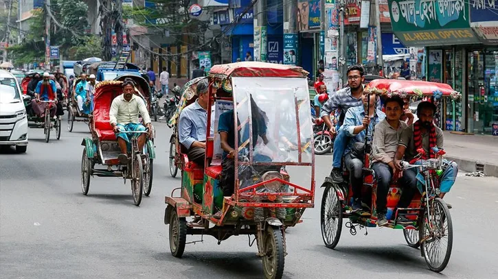 রাজধানীতে যানজট কমাতে ব্যাটারিচালিত রিকশায় নতুন নিয়ম