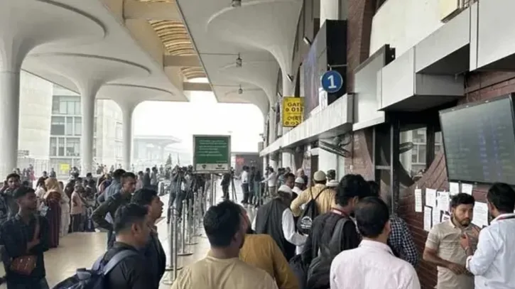 ঢাকা-রিয়াদ রুটে ৬১ ফ্লাইট বাতিল, বিপাকে ৯ হাজার যাত্রী