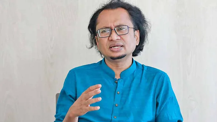 শেখ হাসিনার বক্তব্য গণমাধ্যমে প্রচার করলে আইনানুগ ব্যবস্থা: তথ্য উপদেষ্টা